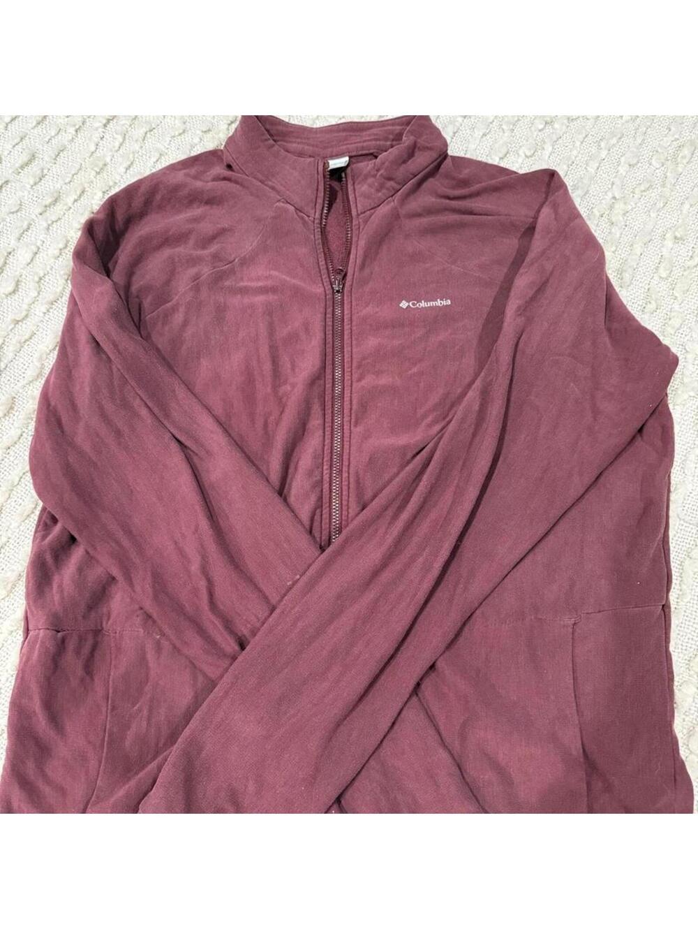 Columbia Full-Zip Fleece Jacket in Burgundy